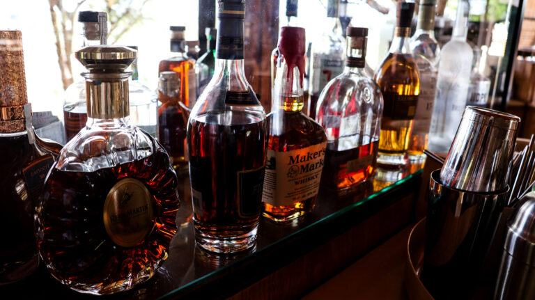Bar at Singita Faru Faru