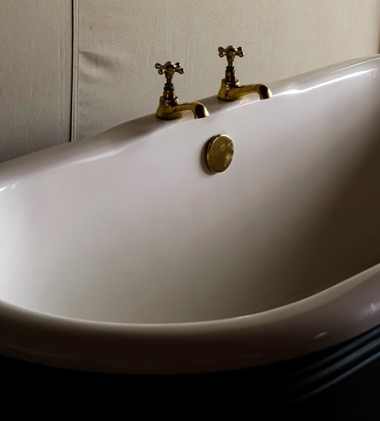 Bathtub in your room
