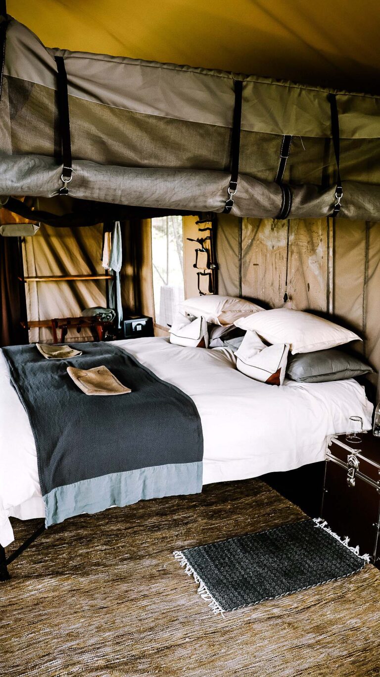 Luxurious bedroom