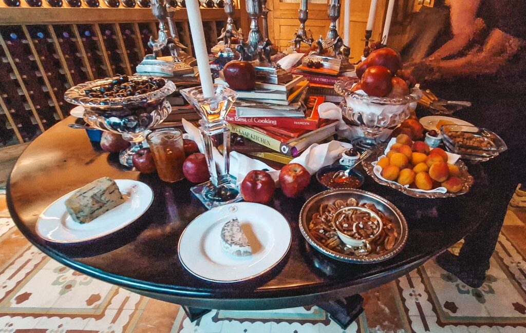Food glorious food