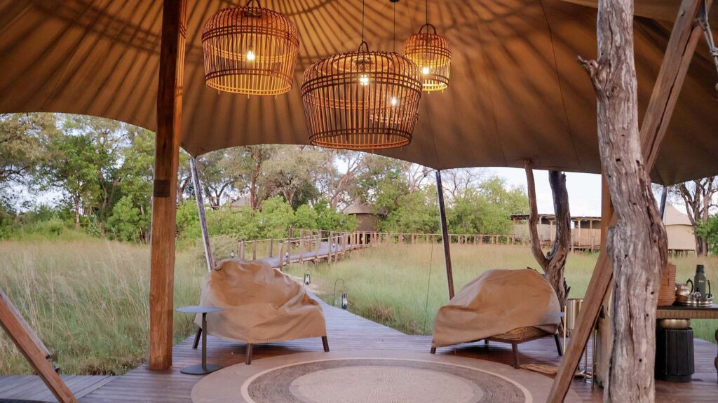 Arrival lounge at Tuludi